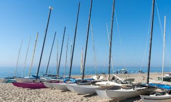 Puzzle 14072 - Voiliers sur une plage