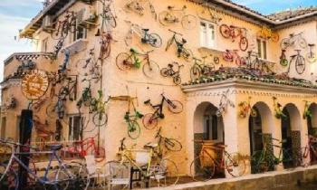 Puzzle 9904 - La Casa De Las Bicicletas