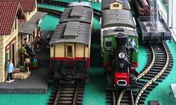 Puzzle 12221 - La gare train jouet