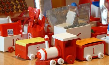 Puzzle 8851 - petit train de Noël