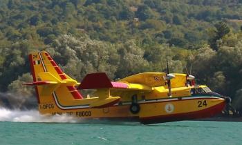Puzzle 9632 - Canadair