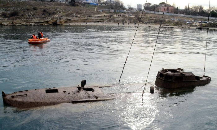 Puzzle Renflouement petit sous marin - Véhicules & Motos - Absolu Puzzle