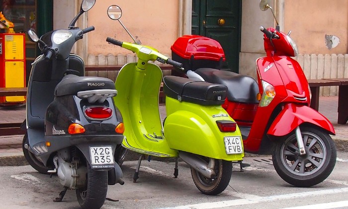 Puzzle Scooters Vespa - Véhicules & Motos - Absolu Puzzle