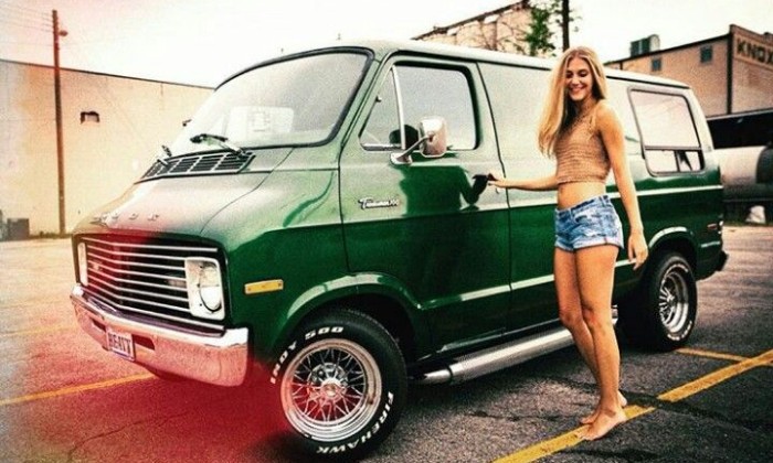 Puzzle VAN DODGE