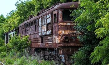 Puzzle 11303 - TRAIN ABANDONNÉ