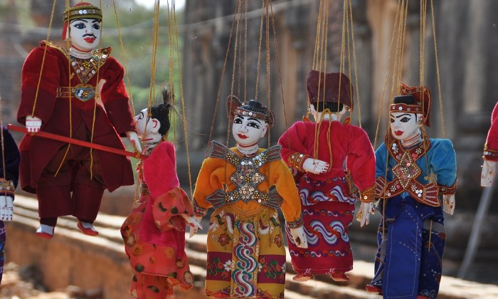Puzzle Marionettes birmanes