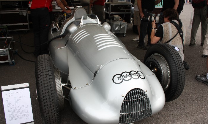 Puzzle Voiture de course années 30