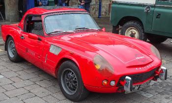 Puzzle 10611 - 1973 Triumph Spitfire 1 1