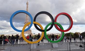 Puzzle 10245 - Les anneaux au Trocadéro