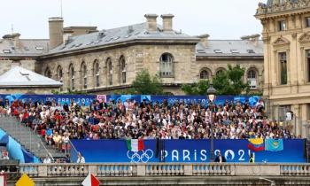 Puzzle 10332 - JO-Une foule en liesse