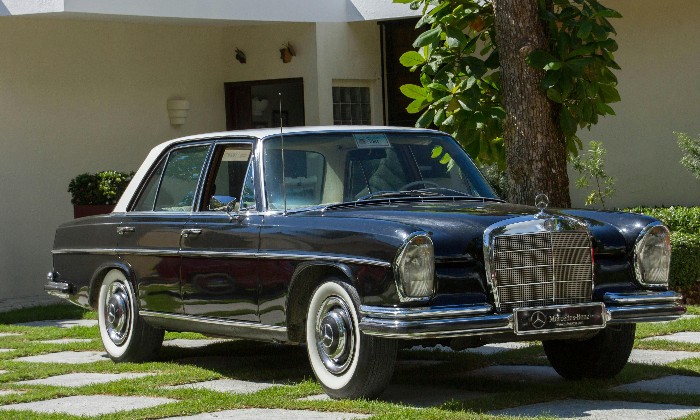 Puzzle Mercedes 300 SEL