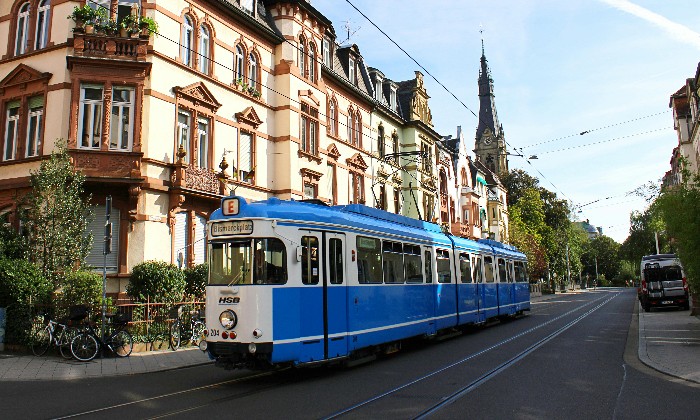 Puzzle Tramway à Heidelberg - Véhicules & Motos - Absolu Puzzle