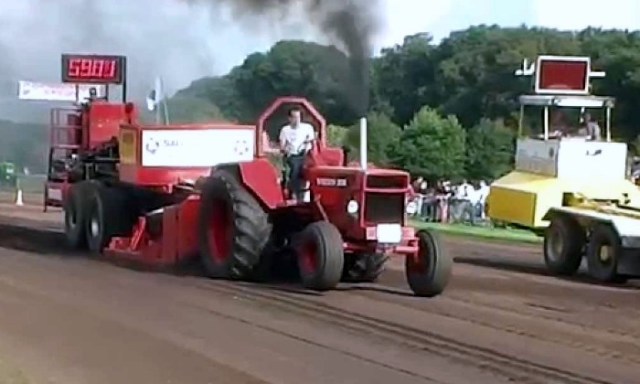 Puzzle TRACTEUR PULLING - Véhicules & Motos - Absolu Puzzle