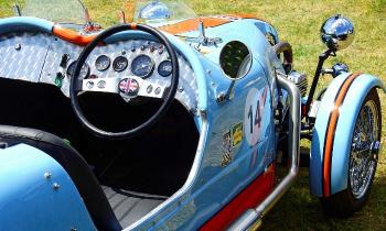 Puzzle 11046 - Morgan Three Wheels