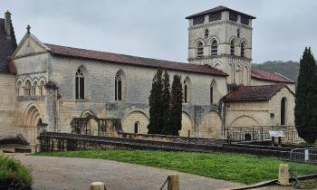 Puzzle 12463 - Abbaye de Chancelade Dordogne