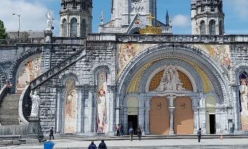 Puzzle 13447 - Basilique de Lourdes