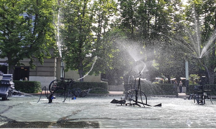 Puzzle Fontaine Tinguely - Villes & Monuments - Absolu Puzzle