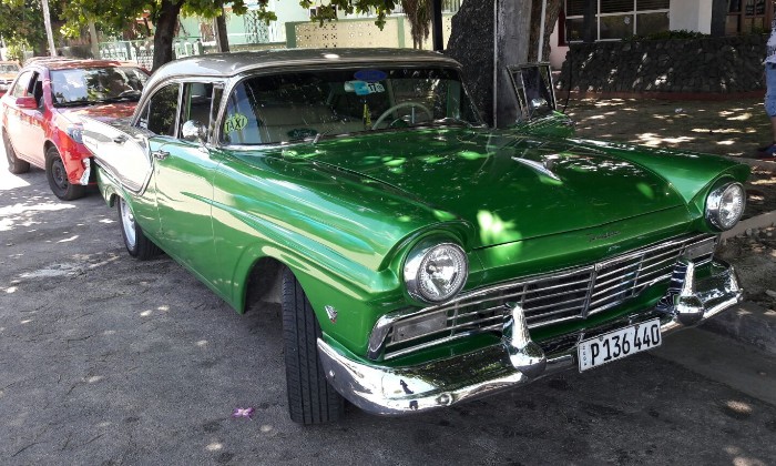 Puzzle PlYmouth - Véhicules & Motos - Absolu Puzzle