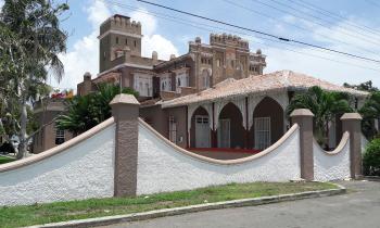 Puzzle 14680 - Maison de Fidel Castro