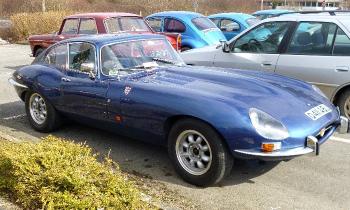 Puzzle 14984 - Jaguar E V8 spécial