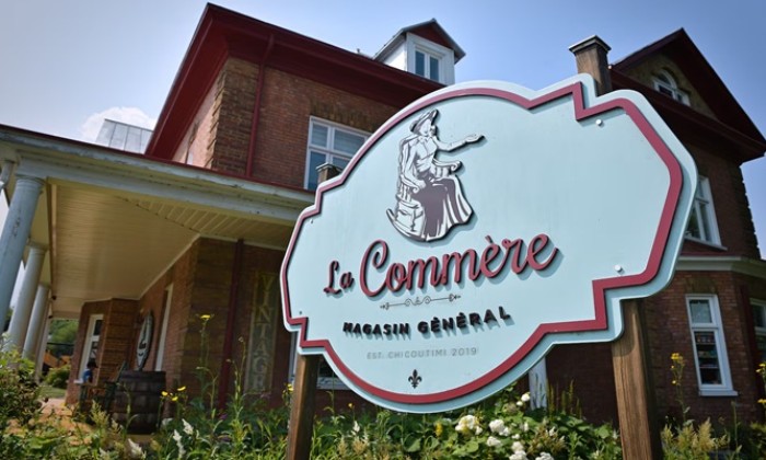 Puzzle La Commère  Magasin Général - Villes & Monuments - Absolu Puzzle