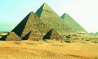 puzzle Les Pyramides, Les pyramides d Egypte en parfait état.