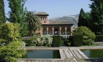 444 | Alhambra - Grenade - Equilibre parfait entre les éléments et l'architecture...