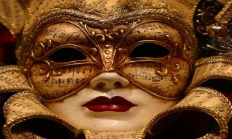 puzzle Masque Musique, Pour un carnaval à ...Venise, bien sûr !