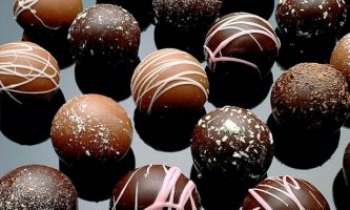 704 | Oeufs Chocolat - Des oeufs en chocolat...en récompense pour avoir trouvé ceux cachés dans le jardin !