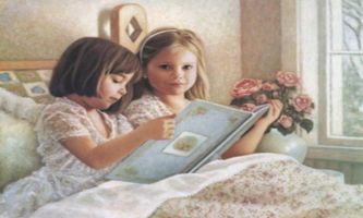 puzzle Lecture, Peinture de l'artiste Chantal Poulin. Deux soeurs assises dans le lit se lisent une histoire.