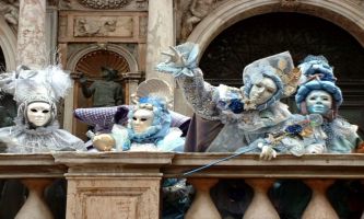 puzzle Masques Vénitiens, Venise ne serait pas Venise sans ses masques et costumes pour son célèbre carnaval