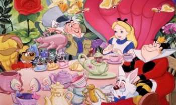 1002 | Alice au pays des merveilles - Alice en compagnie du lapin blanc et de ses amis fêtent leurs non-anniversaires