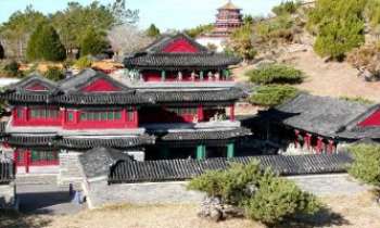 1269 | Monastère en Chine - Des toits ...non loin des toits du monde, pour ce monastère en Chine.