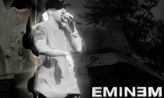 puzzle Eminem en Live, Eminem : le seul rappeur blanc américain à connaître un véritable succès mondial. Exigeant dans tout ce qu'il entreprend, il a su rallier à lui un grand nombre d'admirateurs et de fans de toutes générations et de cultures diverses.