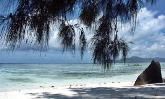 puzzle La Digue, Une des îles paradisiaques des Seychelles...aux plages de sable blanc.