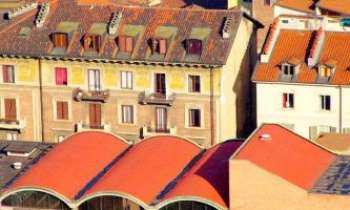 2117 | Toits de Turin - De tuiles, anciennes ou modernes, les toits de Turin sont reconnaissables entre tous, comme c'est souvent le cas pour beaucoup de villes Européennes. Ils font partie de leur identité.