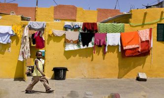 puzzle En Casamance, Un village paisible aux couleurs traditionnelles, en Casamance au Sénégal.
