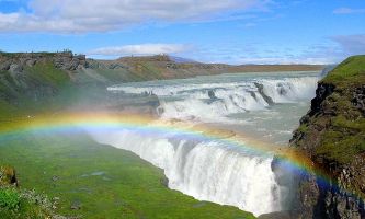 puzzle Gullfoss - Islande, Un arc-en-ciel pour sublimer ces grandioses chutes, sous le
ciel d'Islande.
