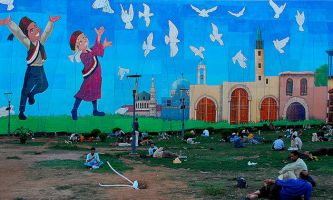 puzzle Damas - mural colombes, Un mural pour la paix, à Damas en Syrie. Un lieu de détente et d'espoir pour tous ceux qui la souhaitent, la paix, en ces lieux.