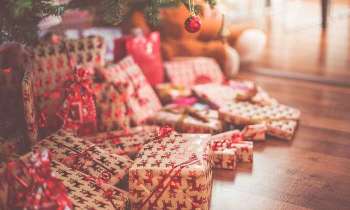4707 | Joyeux Noël 2018 - En ce 25 décembre 2018, le site Absolu-puzzle.com vous souhaite un joyeux Noël, avec pleins de cadeaux à offrir ou à recevoir. Bonnes fêtes à toutes et tous !