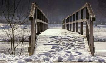 4018 | Pont de bois sous la neige - 