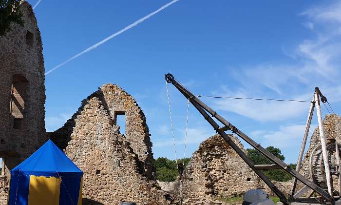 Puzzle gratuit Château de Tiffauges dans la catégorie Villes & Monuments jouable de 24 à 120 pièces.