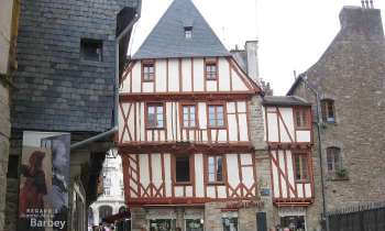 Puzzle Vannes (Morbihan) - catégorie Villes & Monuments, puzzle gratuit en ligne