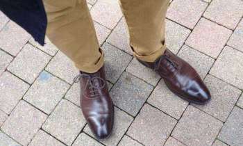 5495 | Bien chaussé - Chaussures de PDG  !!