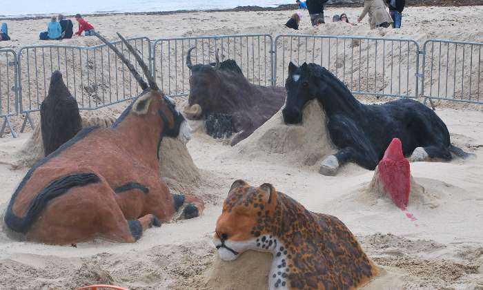 puzzle sculpture de sable, Sur une plage de Quiberon