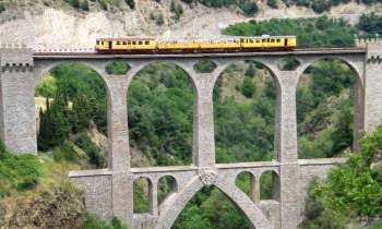 5813 | le petit train jaune - 
