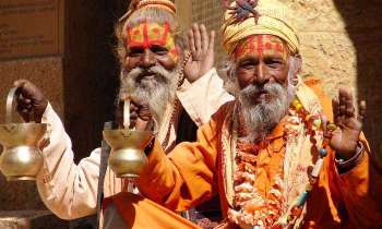 5806 | Salutation hindoue - C'est une photo qui respire la joie de vivre.