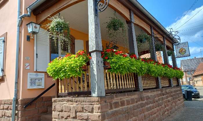 Puzzle gratuit Terrasse dans la catégorie Paysages & Fleurs jouable de 24 à 120 pièces.