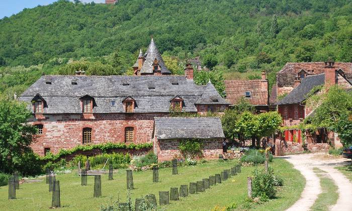 puzzle collonges la rouge, village de Dordogne