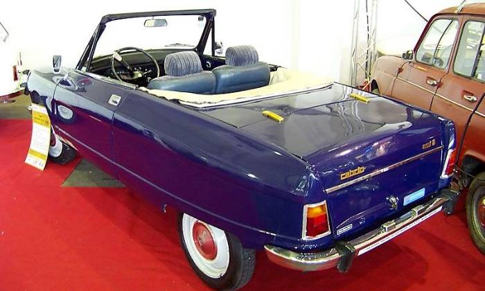 Puzzle gratuit CITROEN AMI 8 CABRIOLET dans la catégorie Véhicules & Transports jouable de 24 à 120 pièces.